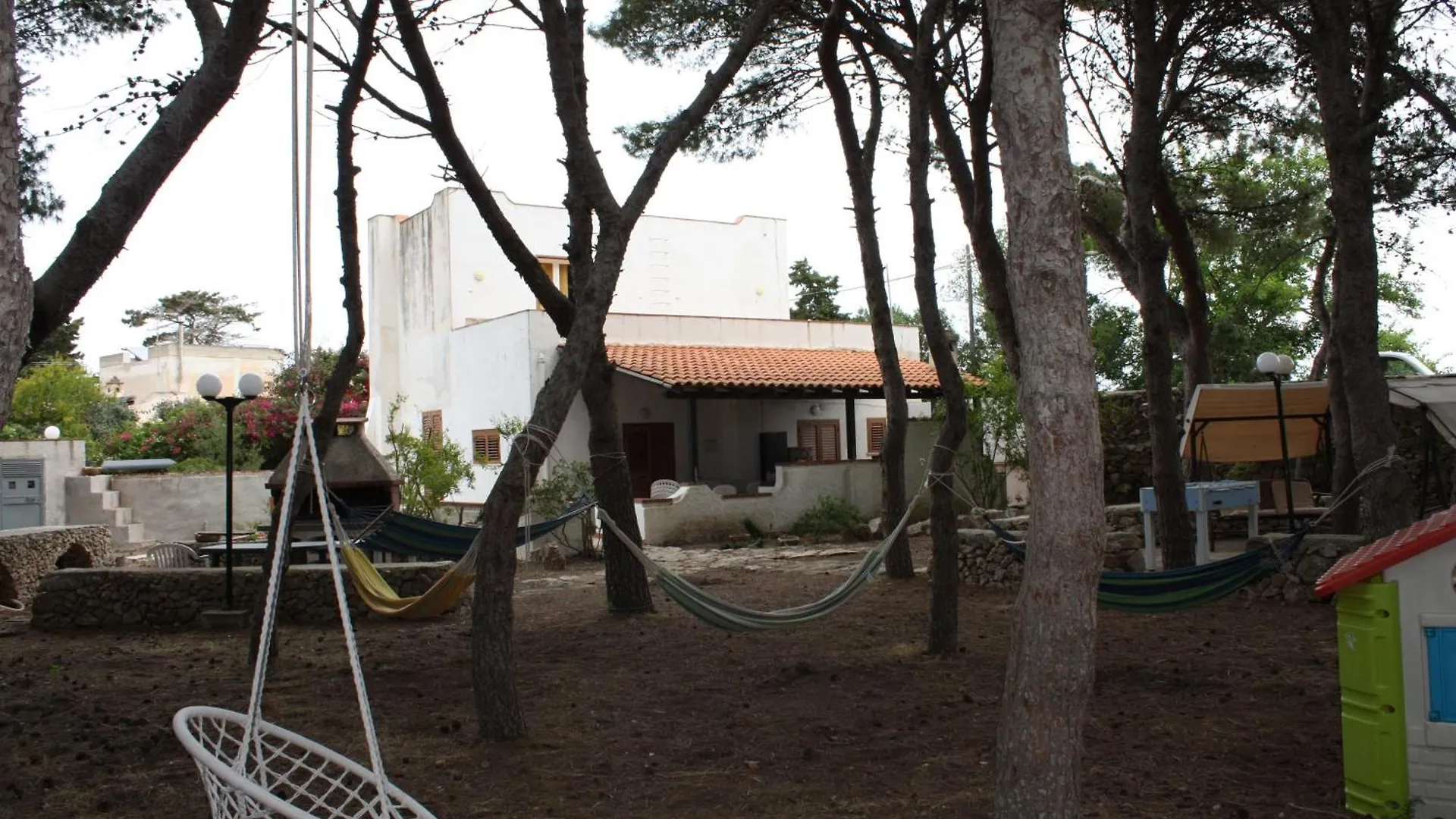 Villa Con Pineta Tra Paese E Mare Favignana İtalya